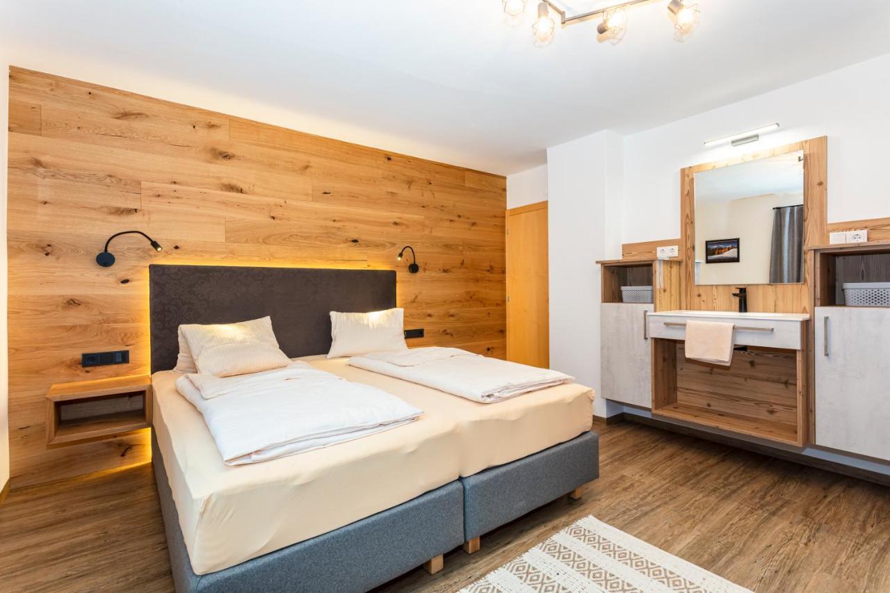 Hoelzl Bed & Breakfast Neukirchen am Großvenediger Exteriér fotografie