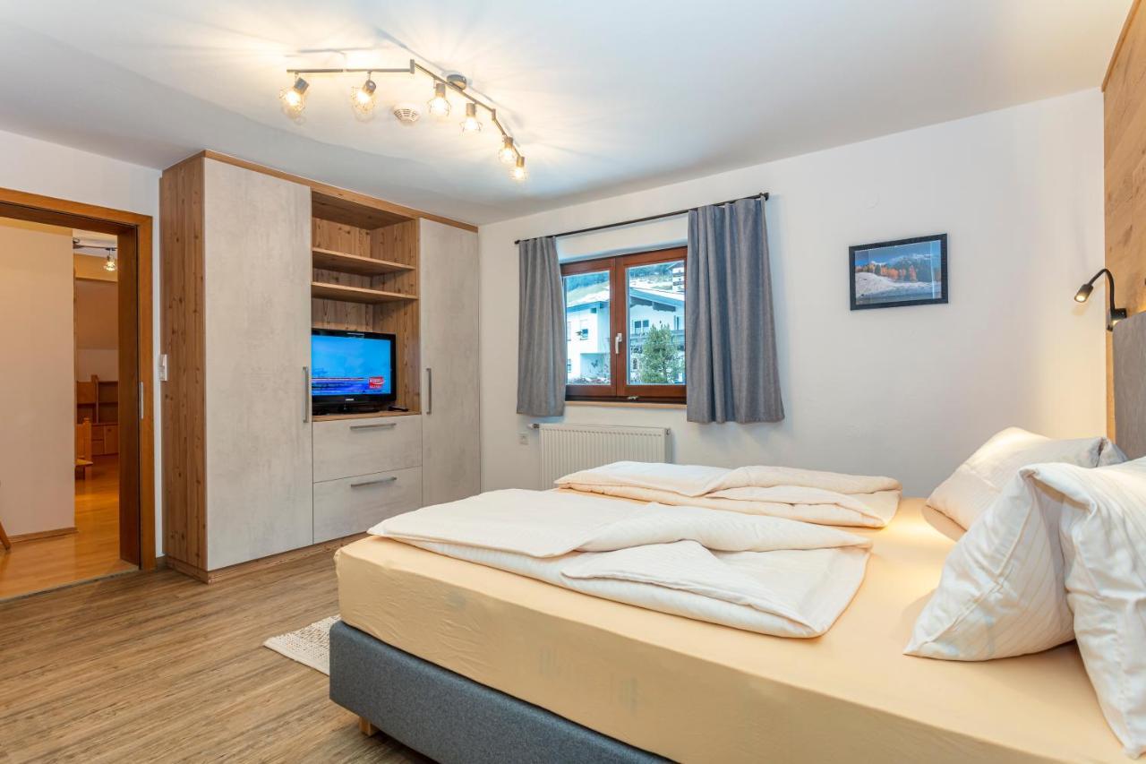 Hoelzl Bed & Breakfast Neukirchen am Großvenediger Exteriér fotografie