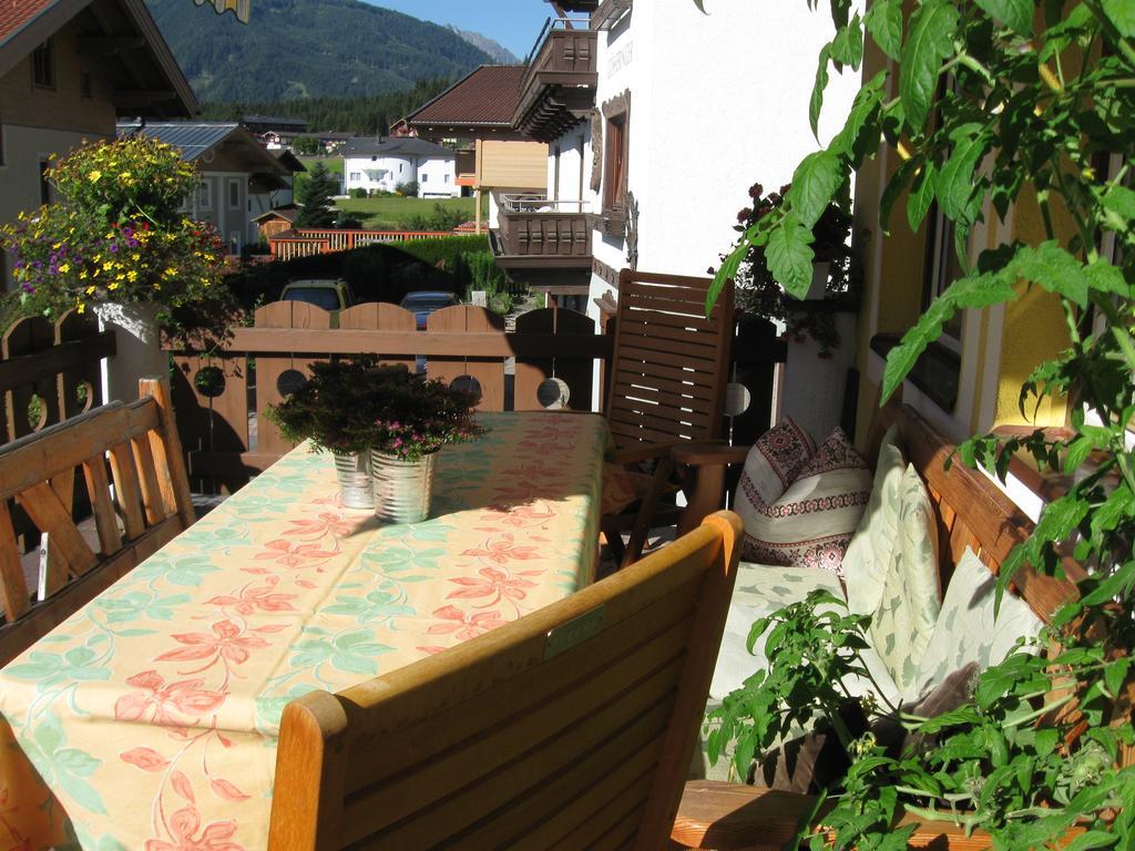 Hoelzl Bed & Breakfast Neukirchen am Großvenediger Exteriér fotografie