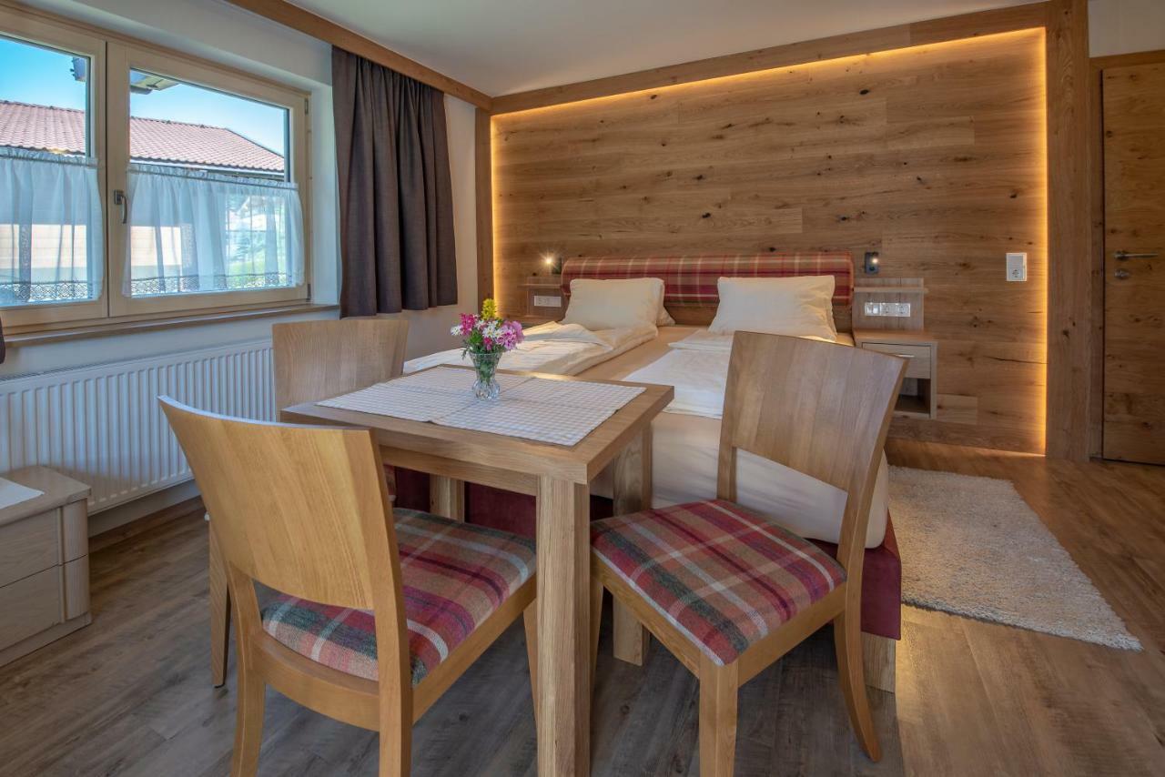 Hoelzl Bed & Breakfast Neukirchen am Großvenediger Exteriér fotografie